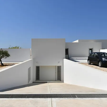 Skoglund, One Of A Kind, Discreet Luxury Villa Párosz